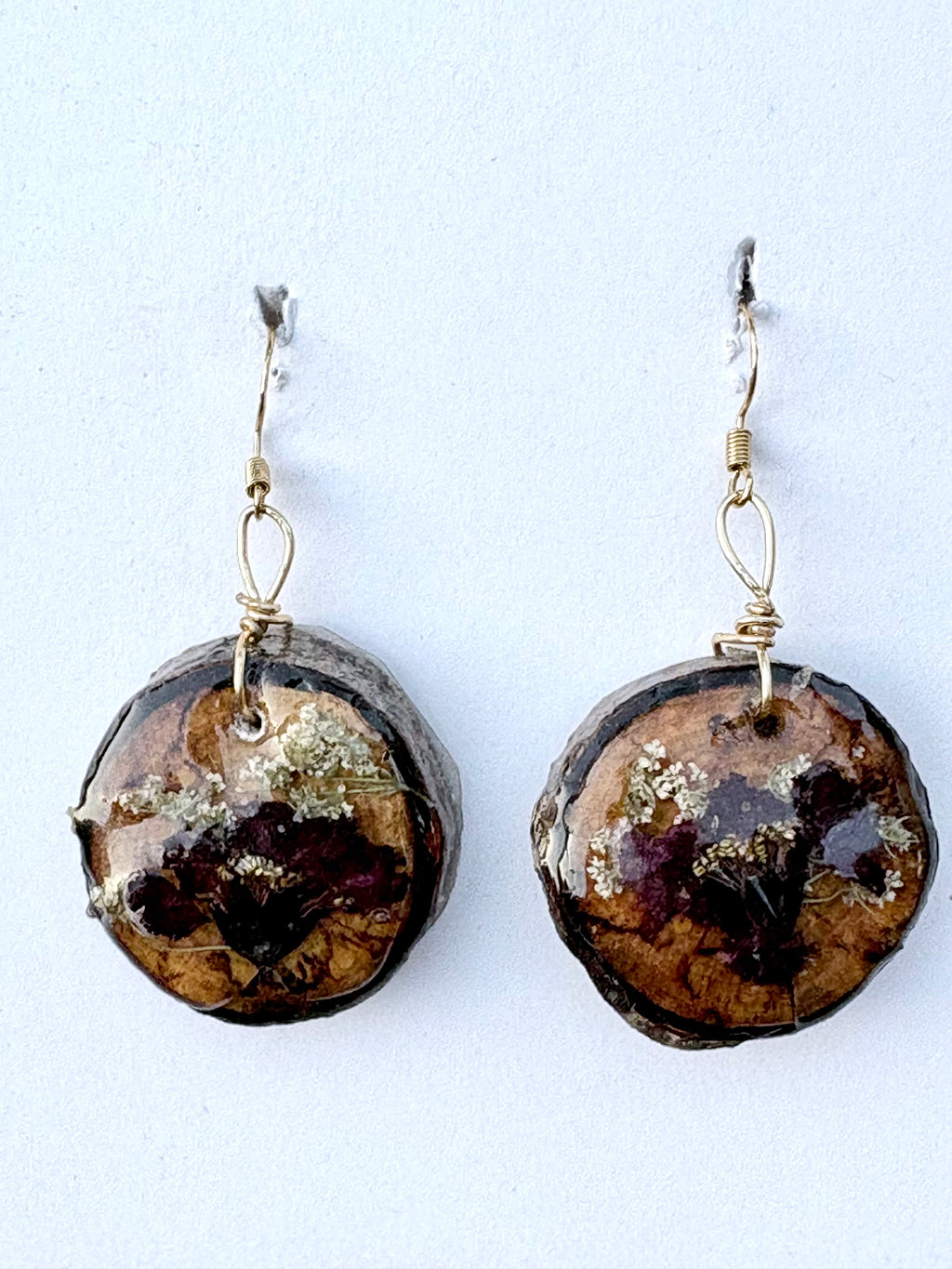 Wood slice Floral Set | Matching Set of Burgandy Flowers on Wood in Resin | Real Gold Earring Hooks