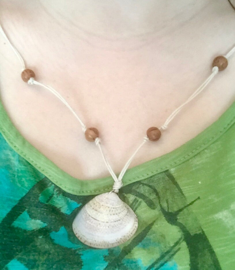 Matching Shell Necklace and Earrings, Seashell Jewelry Set, Gift for Mom / Daughter, Ocean Inspired