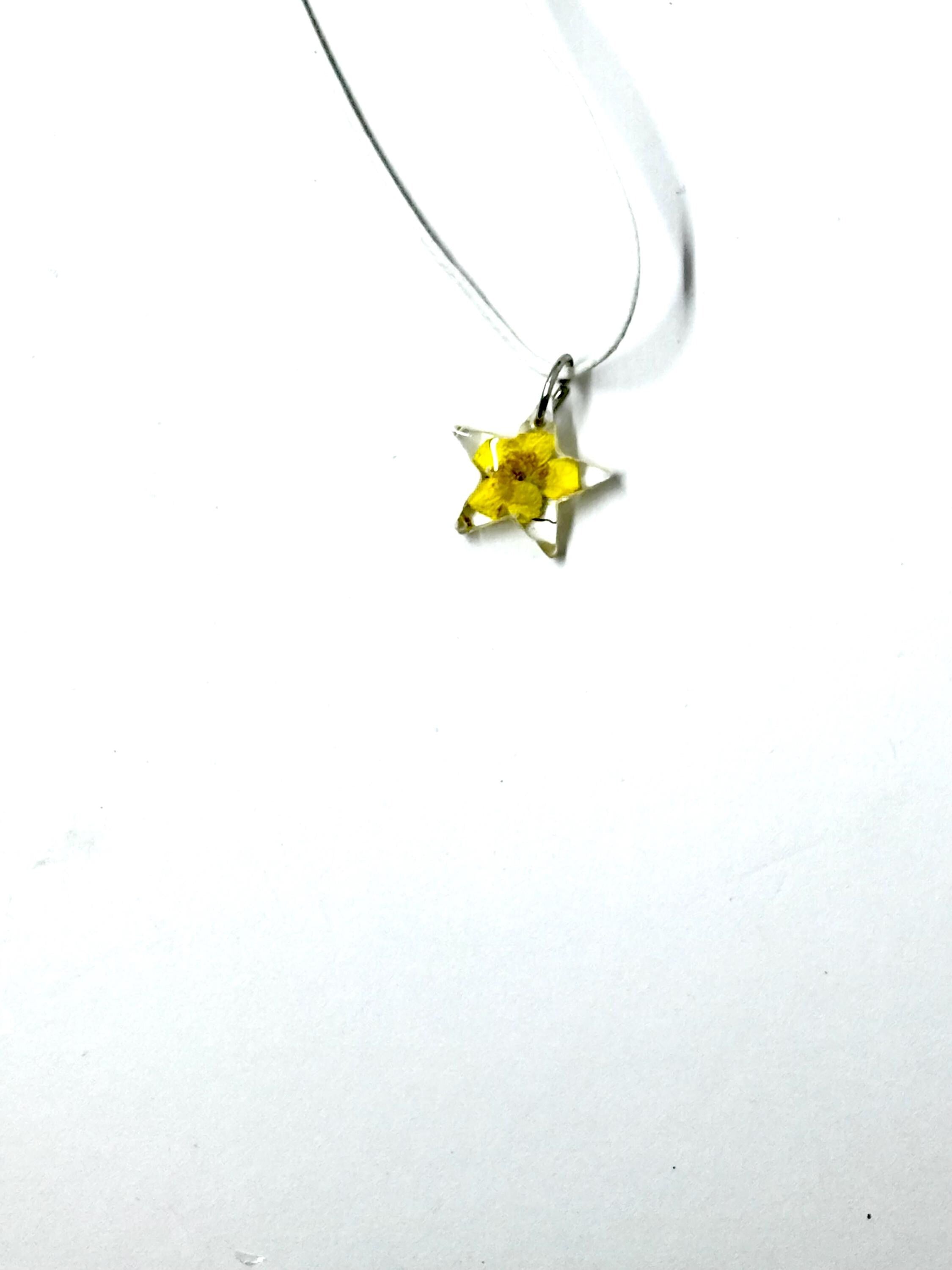 Star Buttercup Necklace, Real Pressed Yellow Flower in Resin, Delicate Unique Botanical Jewelry, Cheerful One of a Kind Gift for Her