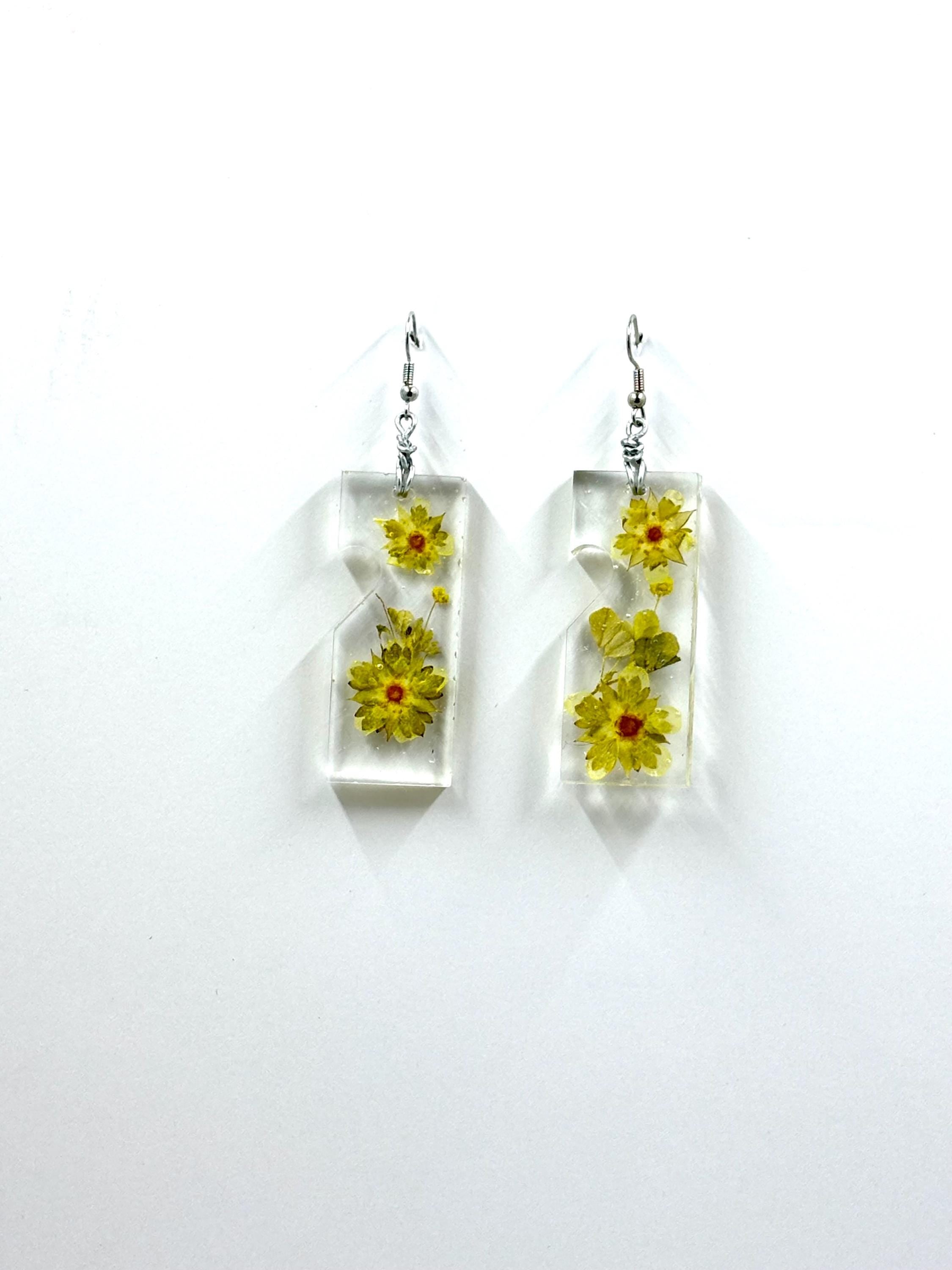 Yellow Flower Earrings, Cinquefoil Blooms in Resin, Heart Cut Out Shape, Unique Botanical Jewelry, One of a Kind Gift for Her