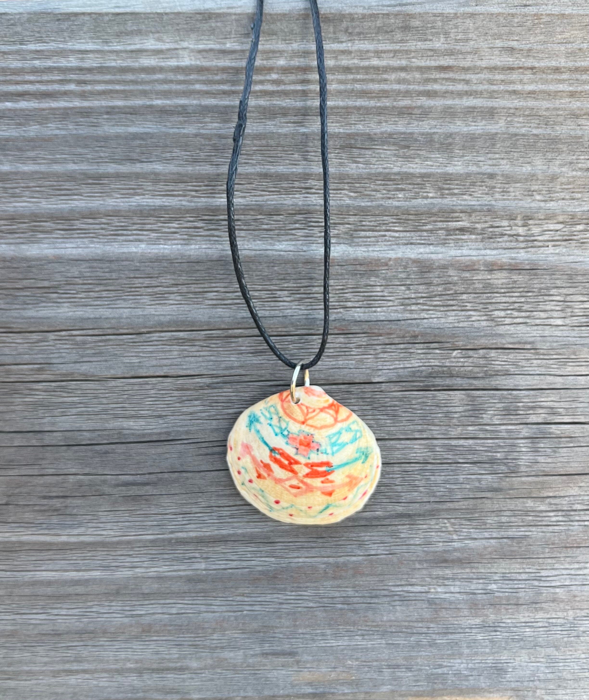 Native American Decorated Shell Pendant, Real Seashell Necklace, Shell Pendant Gifts, Ocean Inspired Necklace, Jewelry Gift for Her