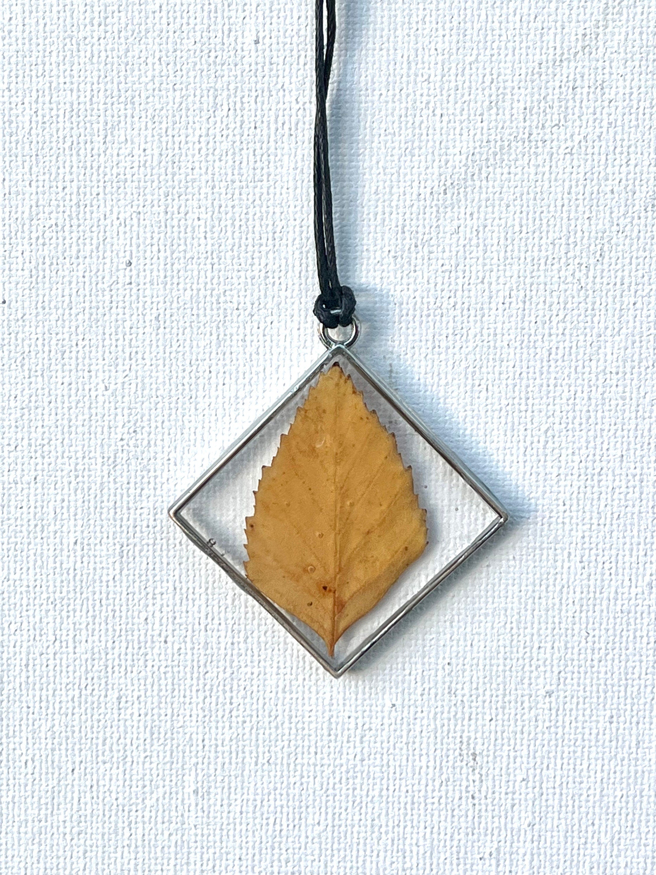 Yellow Leaf Pendant, Real Leaf in Resin, Botanical Diamond Pendant, Yellow Leaf Resin Necklace