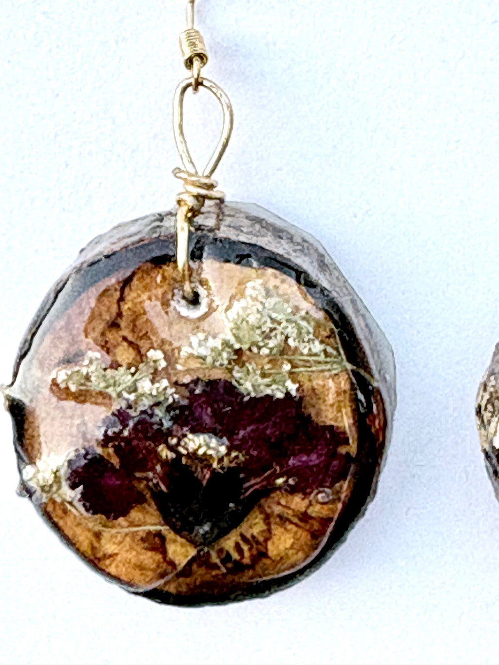 Wood slice Floral Set | Matching Set of Burgandy Flowers on Wood in Resin | Real Gold Earring Hooks