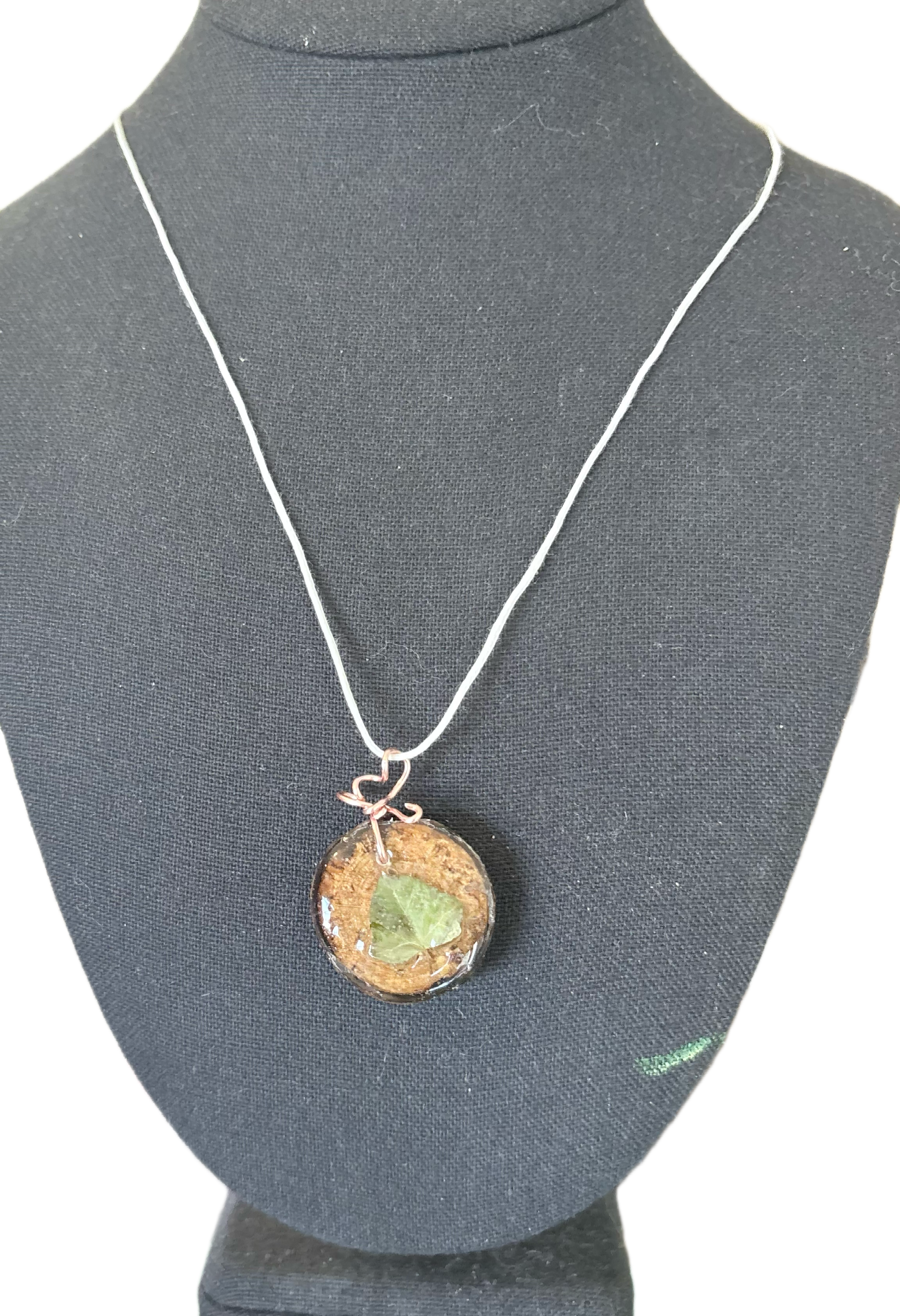 Ivy on Wood Slice Necklace | Meadow Botanical Wood in Resin Pendant