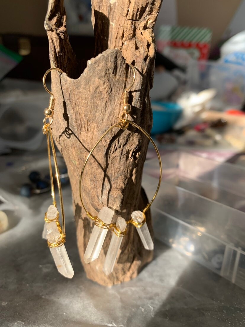 Quartz Crystal Gold Hoop Earrings, Real Quartz Drop Earrings, Gold Colored Wire, Bohemian Jewelry, Minimalist Jewelry