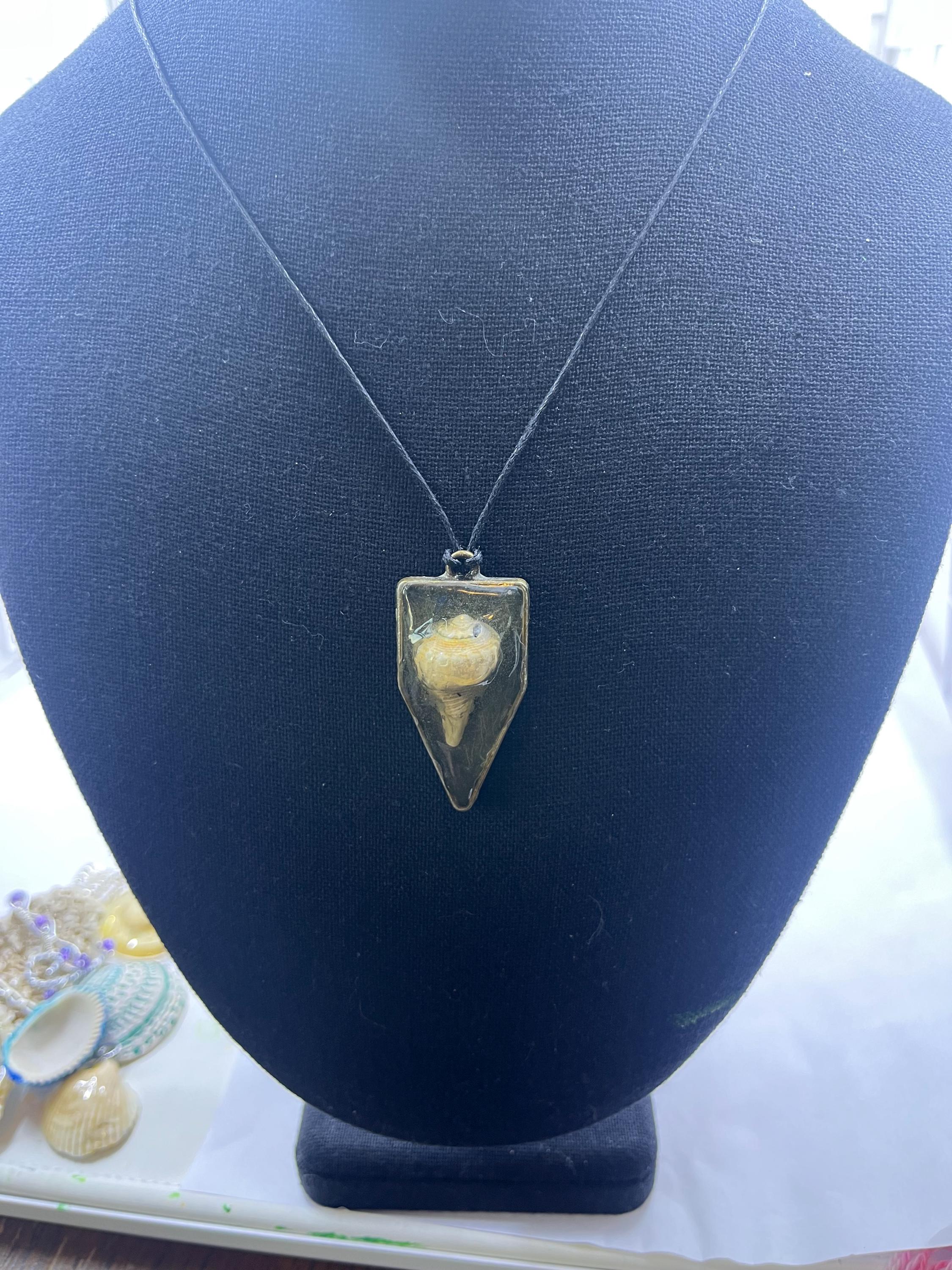 Authentic Seashell Resin Pentagonal Frame Necklace