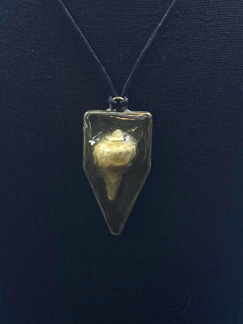 Authentic Seashell Resin Pentagonal Frame Necklace
