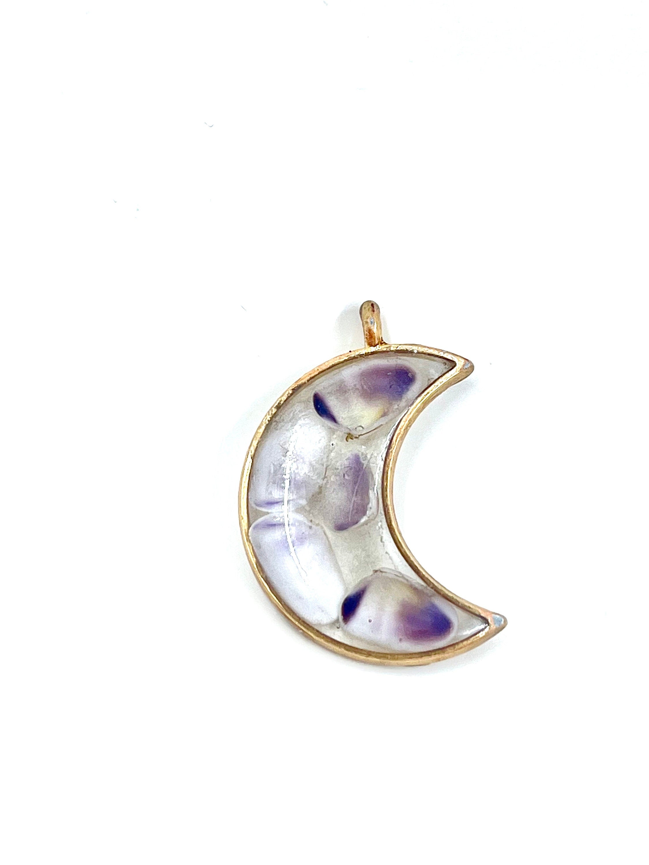 Seashell Moon Pendant, Resin Crescent Moon Shell Necklace, Ocean Inspired Jewelry,  Mermaid Core Lunar Necklace, Beachy Vibes