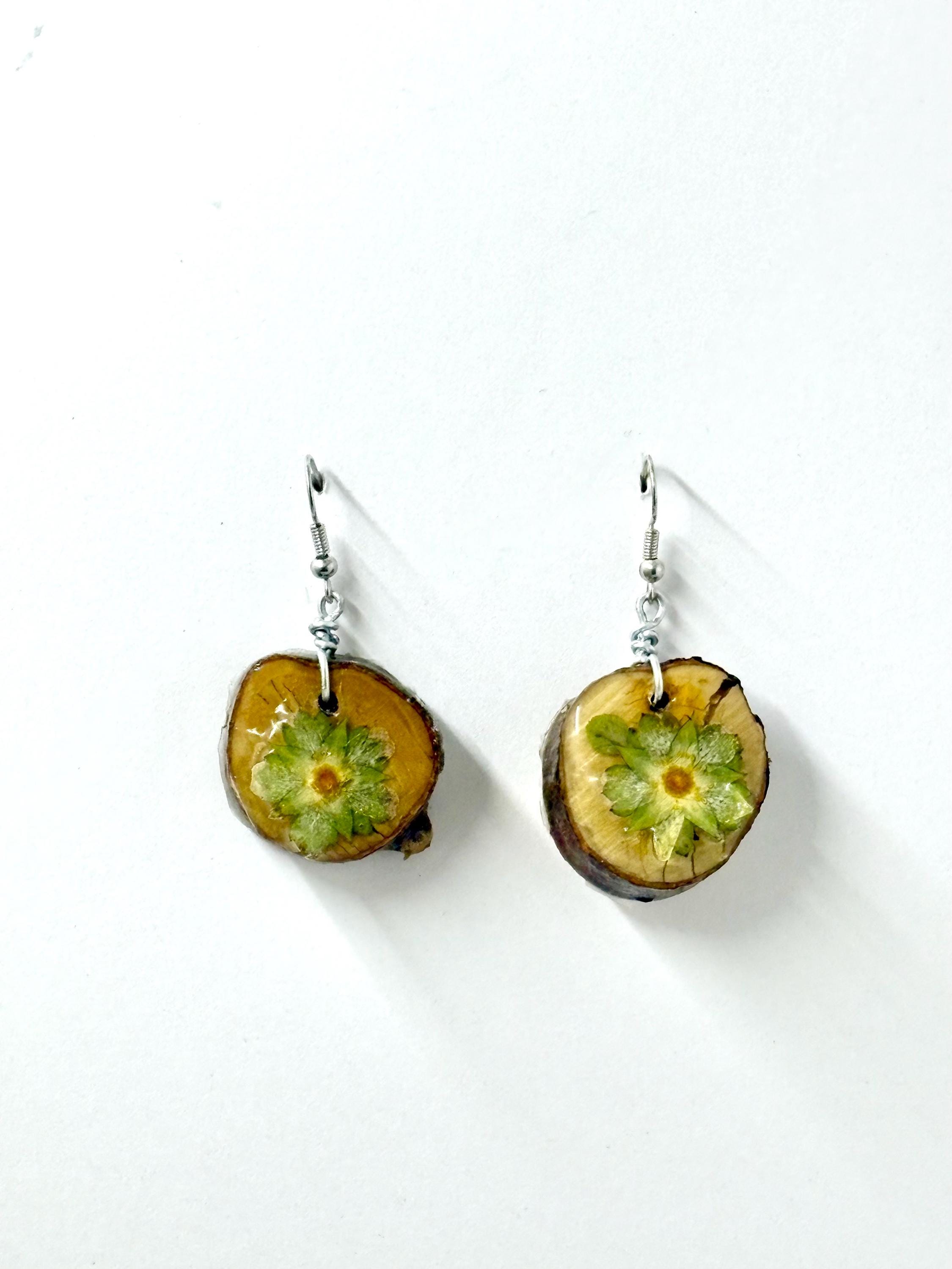 Yellow Flower Matching Set. Cinquefoil Earrings and Necklace, Unique Botanical Jewelry, One of a Kind Gift for Her