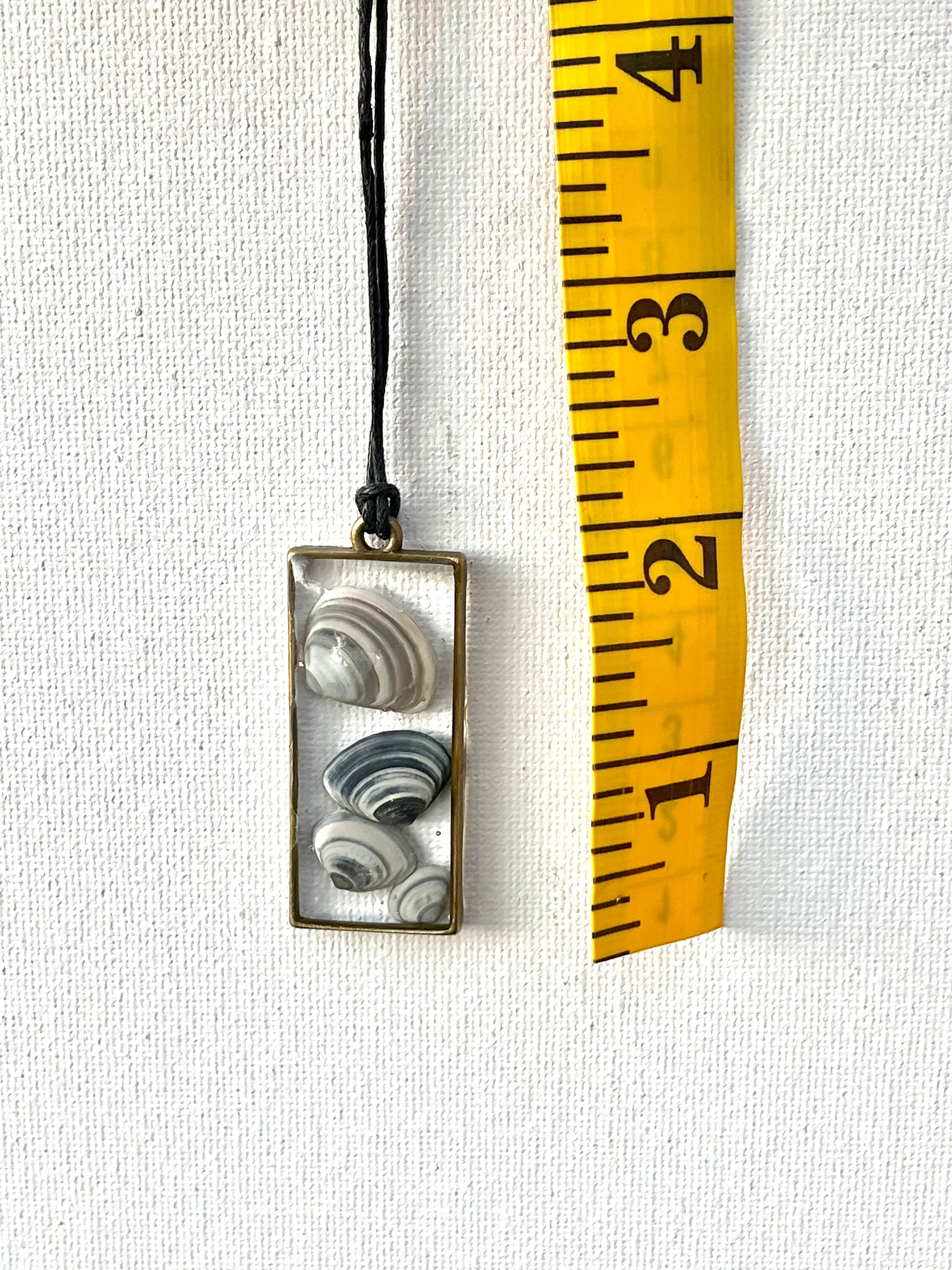 Authentic Blue Seashells in Resin Necklace, Rectangle Resin Gray Shell Pendant, Ocean Jewelry, Beach Jewelry for Women, Bridesmaid Gifts