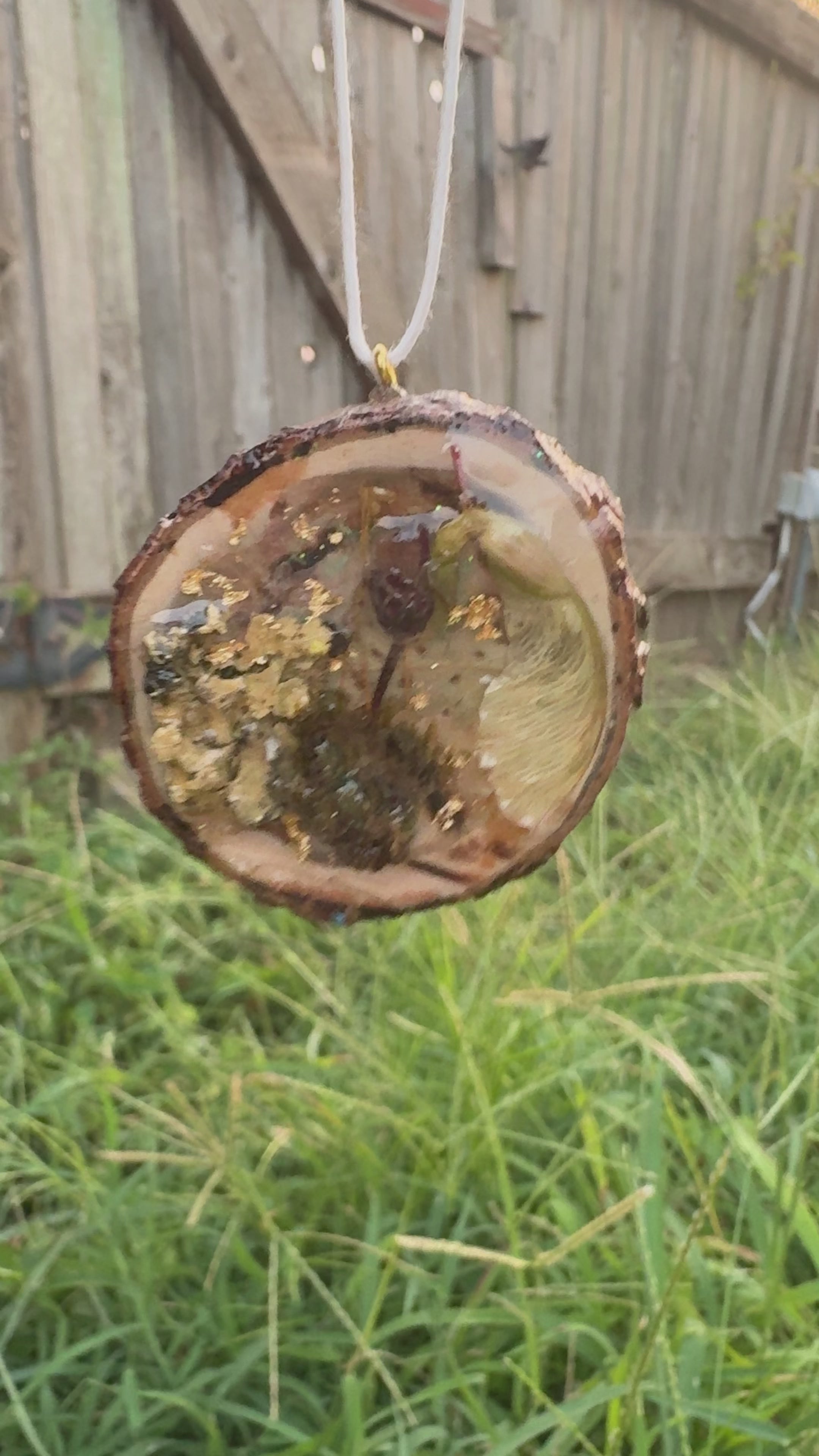 Woodland Keepsake Pendant | Real Botanicals and Wood Slice in Resin